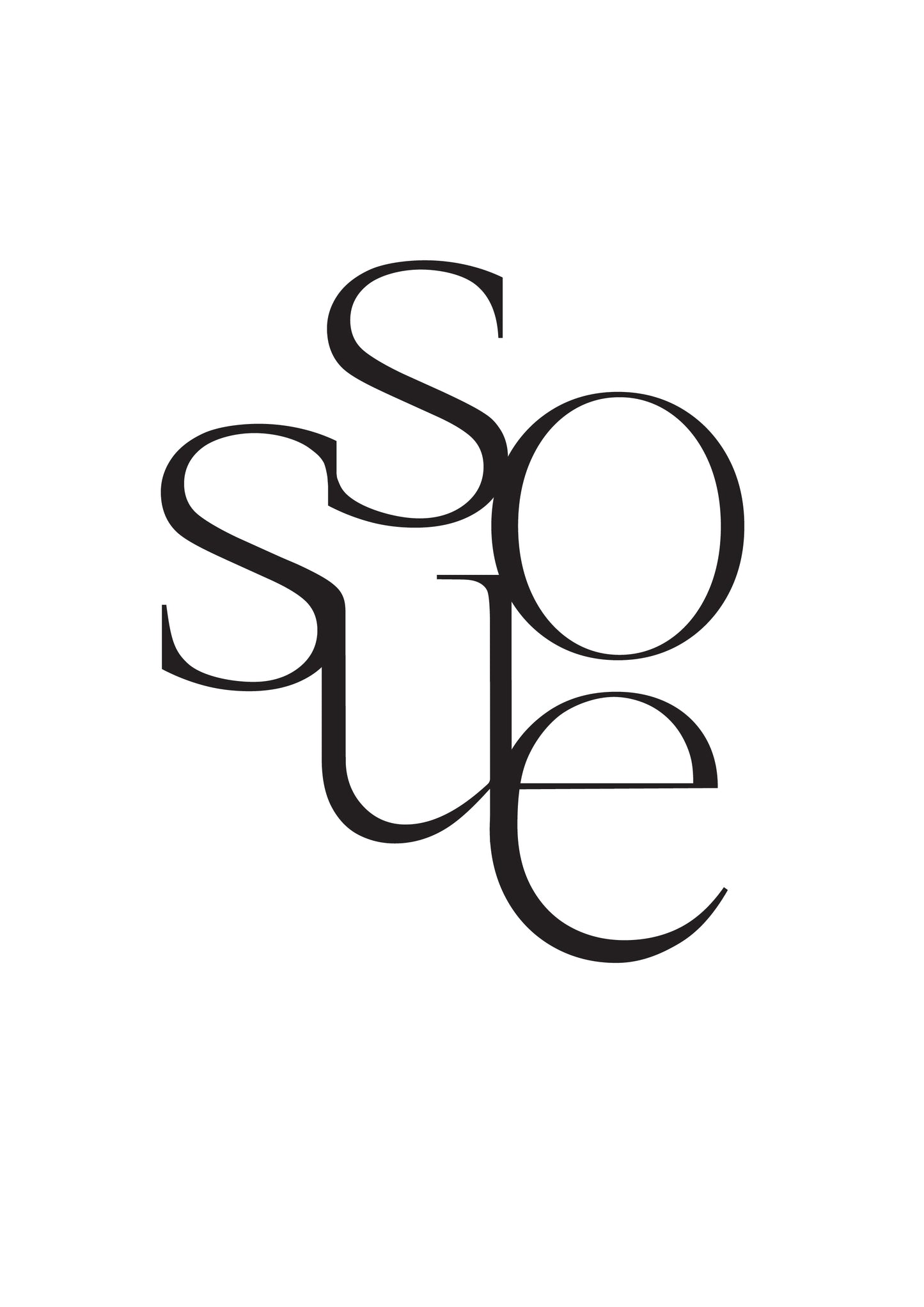 Stilisierte schwarze Buchstaben von "SOSUE" überlagern und verschlingen sich kunstvoll auf weißem Hintergrund. So entsteht ein abstraktes typografisches Design für den SOSUE Geschenkgutschein.