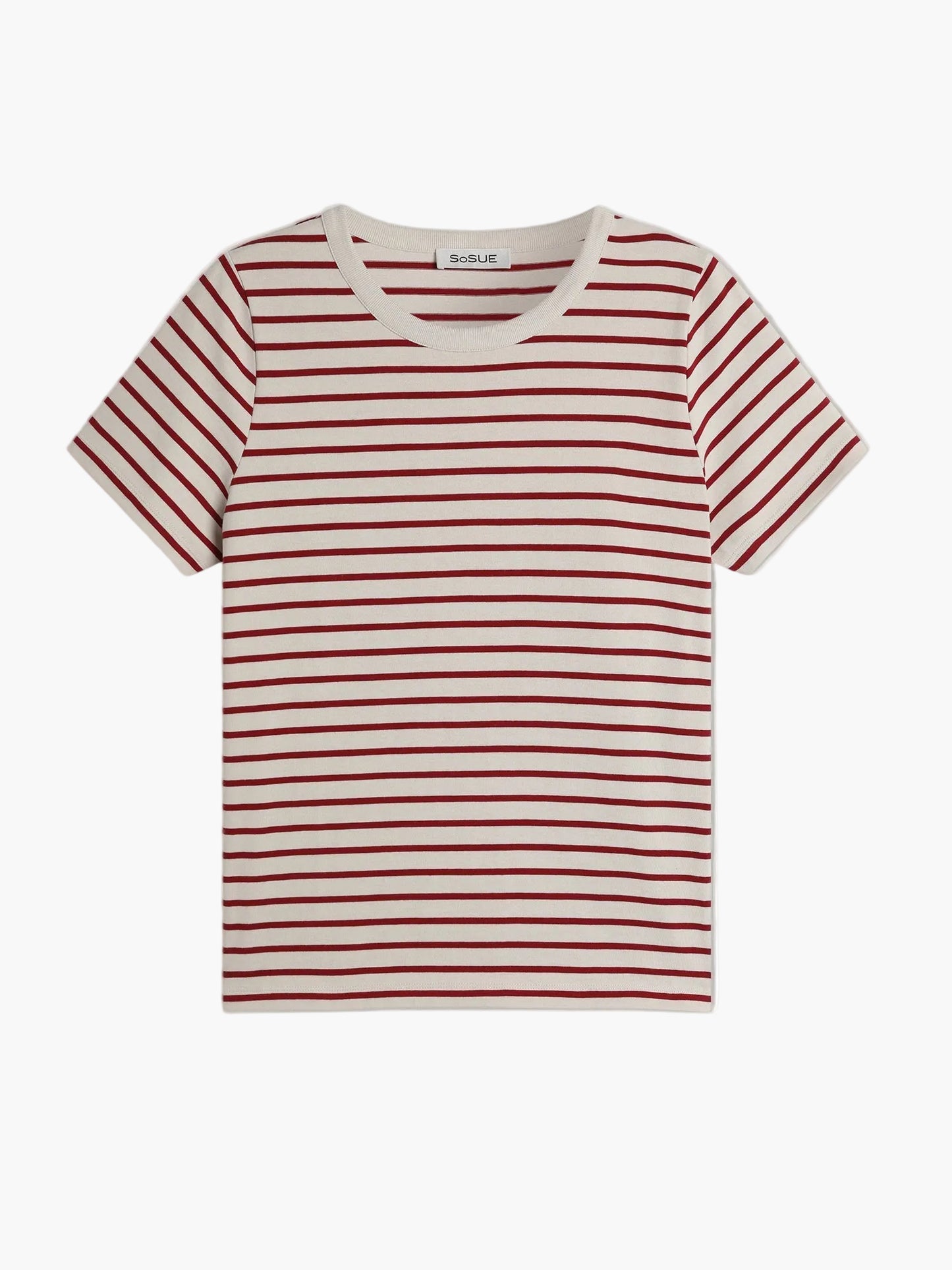 Das T-Shirt Stripes Red hat kurze Ärmel, einen Rundhalsausschnitt und ein weiches Baumwollmaterial mit roten und weißen Streifen, die sich flach auf weißem Hintergrund abzeichnen.