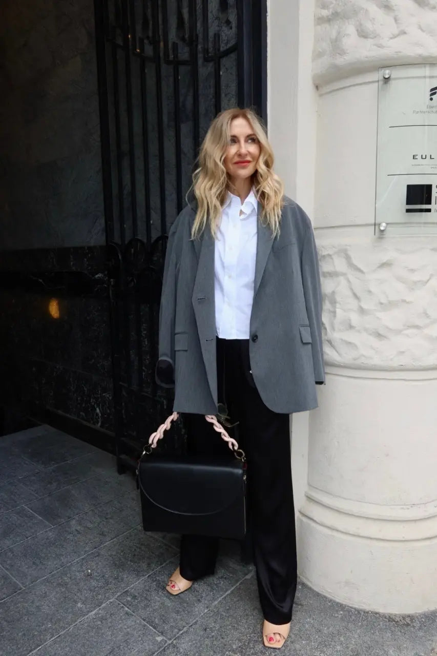 Dress for Success: Businesslooks für Frauen mit Stil