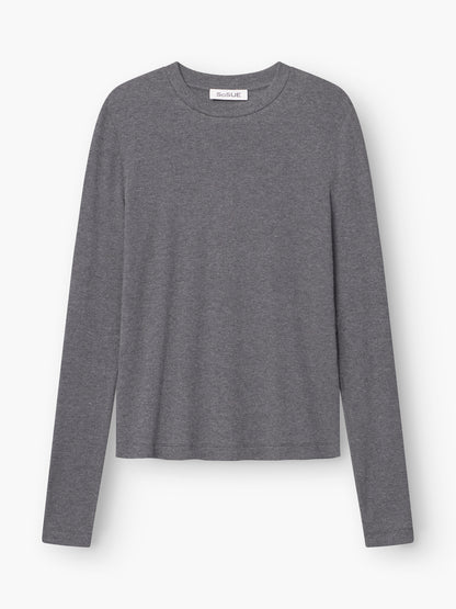 Ein Cashmere Long Sleeve Anthrazit Shirt, Rundhalsausschnitt und einfarbig dunkelgrau, mit langen Ärmeln, flach auf einen weißen Hintergrund gelegt.