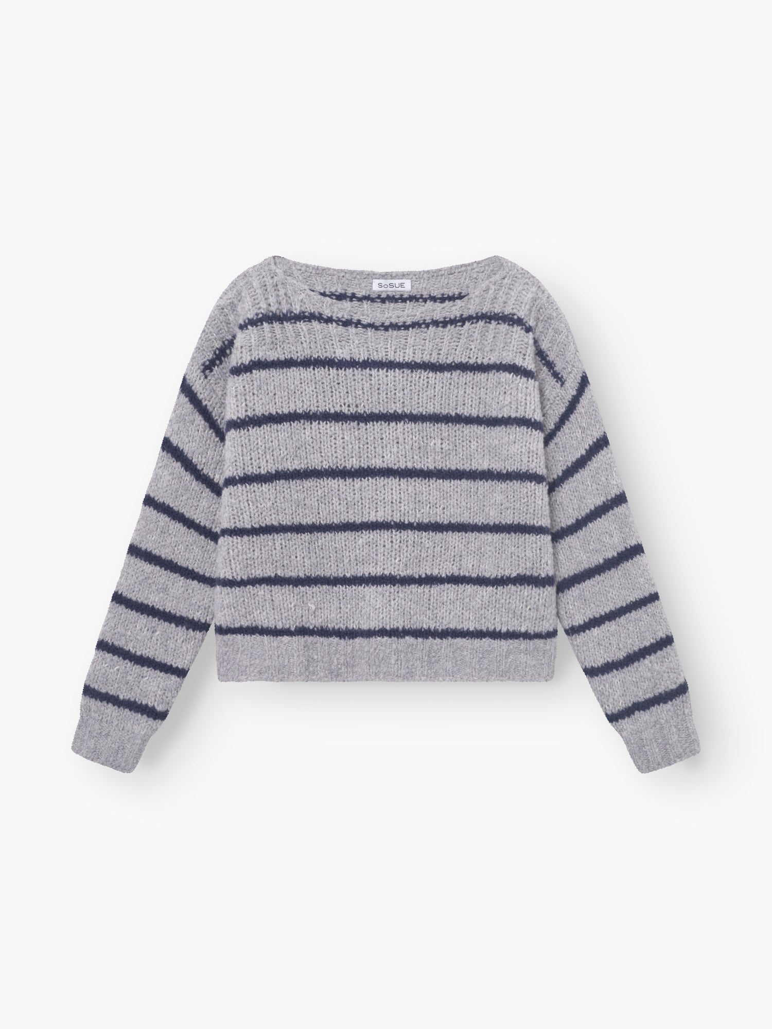 Der Pullover Petite Sailor blue stripe ist ein hellgrauer, langärmeliger Pullover für Damen mit horizontalen marineblauen Streifen und einer leicht lockeren, lässigen Passform.