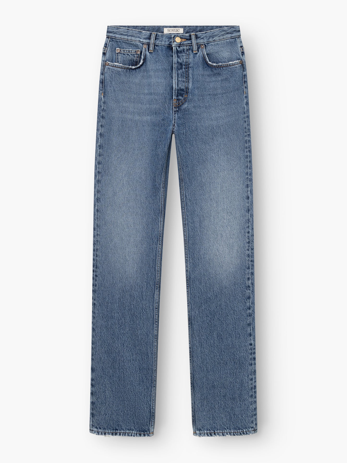Die SIENNA Jeans Light Blue – Straight Leg Damenjeans aus Premium-Denim „Made in Italy“ besticht durch hochwertigen hellblauen Denim, einen geraden Schnitt, einen Knopf- und Reißverschluss, Vorder- und Gesäßtaschen sowie dezente Ausbleichungen an den Oberschenkeln. Das Modell wird flach auf einem weißen Hintergrund präsentiert.