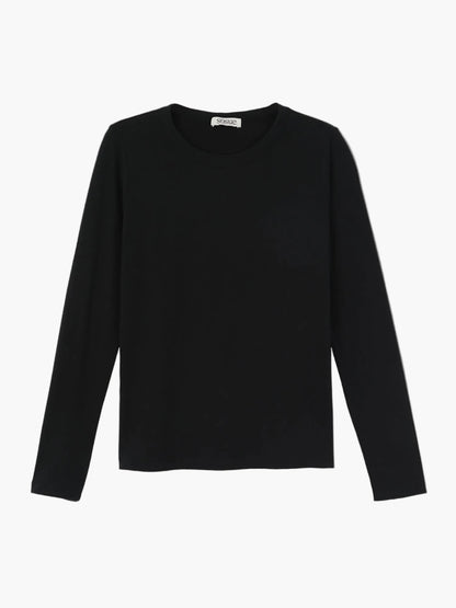 Ein schwarzes Langarmshirt für Frauen mit klassischem Rundhalsausschnitt ist auf weißem Hintergrund abgebildet.