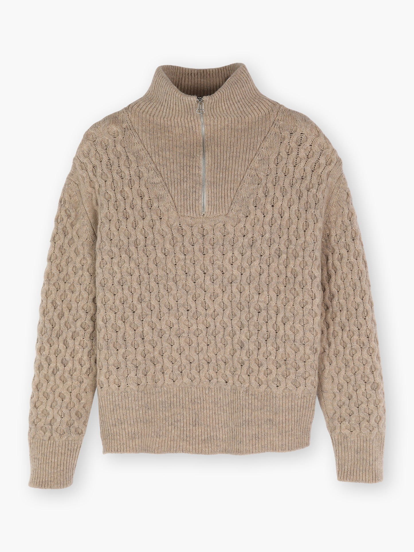 Der beigefarbene Troya Mia Print-Pullover mit langen Ärmeln, Zopfmuster, geripptem Stehkragen und halbem Reißverschluss auf der Vorderseite liegt flach auf einem weißen Hintergrund.