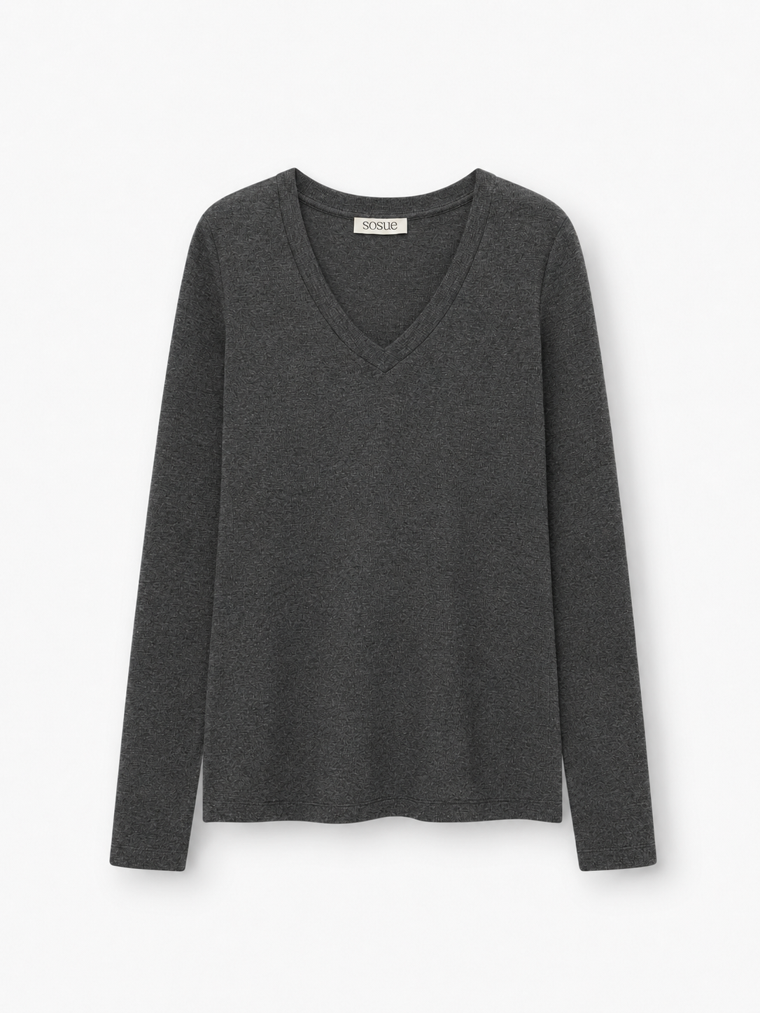 Ein langärmeliger Kaschmirpullover mit V-Ausschnitt und Rippbündchen in Anthrazit liegt flach auf einem weißen Hintergrund.