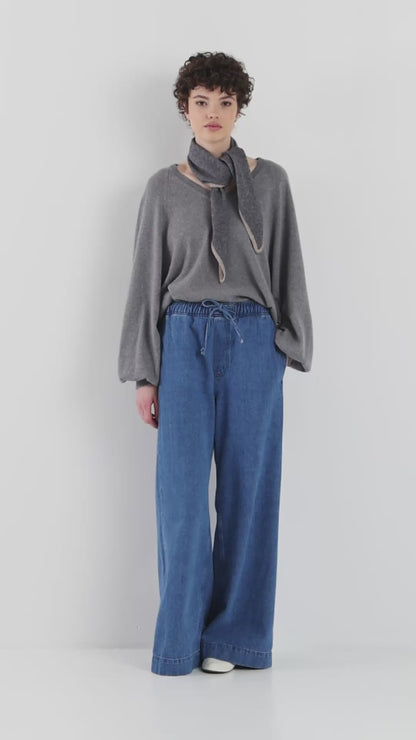 Maglione Antonia con scollo a V grigio